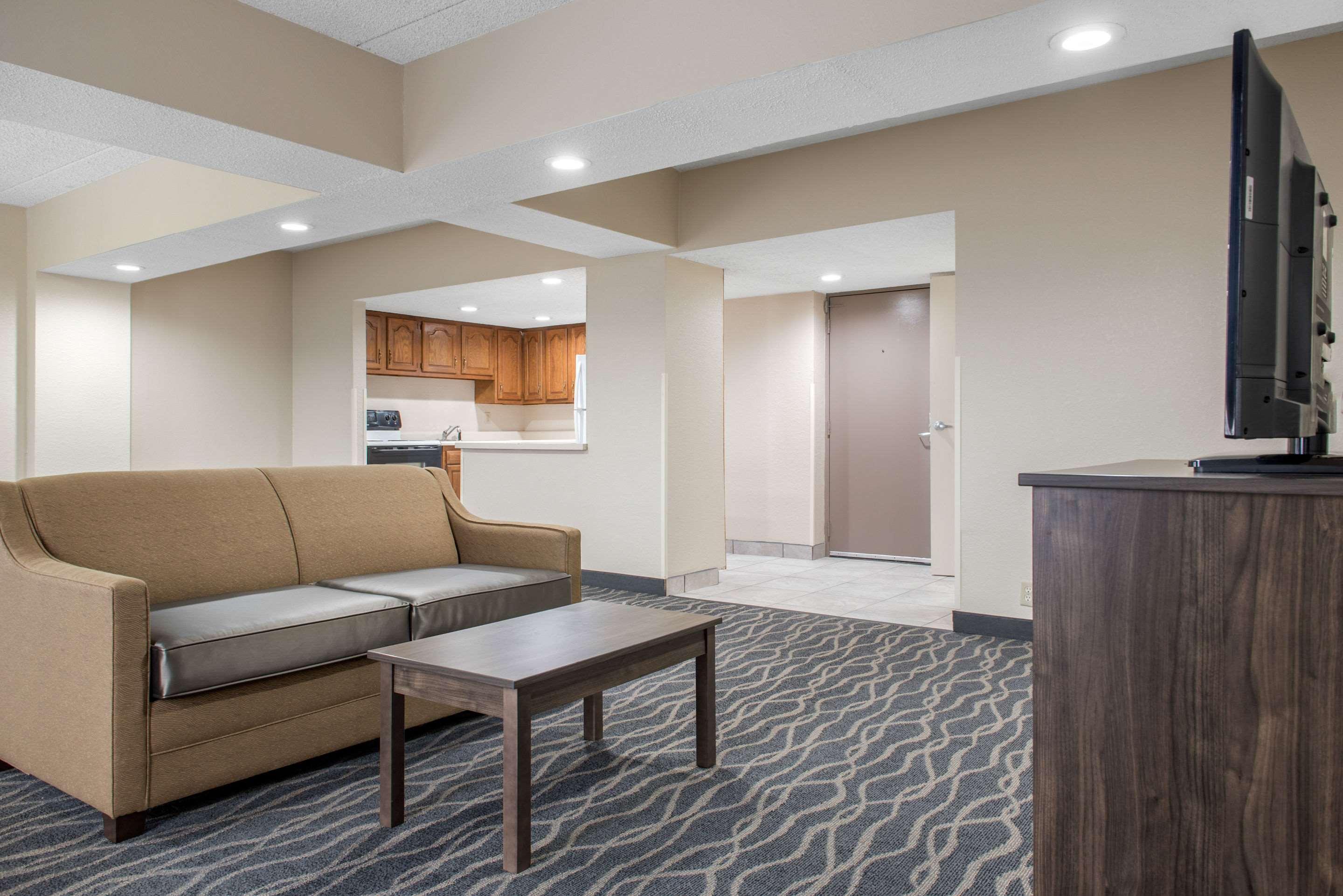 Hotel Quality And Conference Center 3*